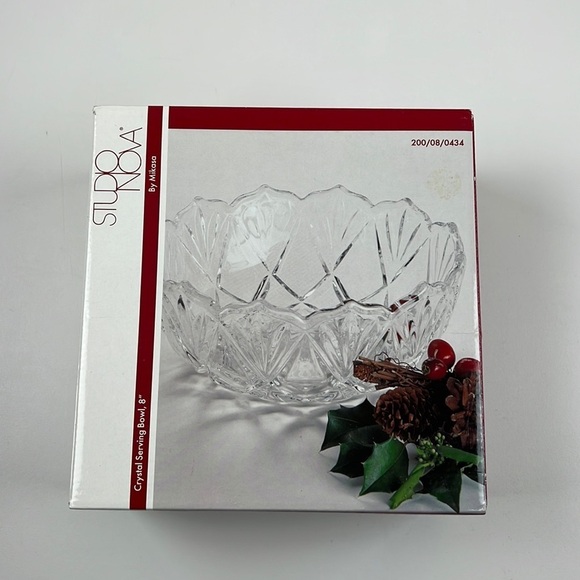 New in Box Crystal Serving Bowl By Mikasa - Picture 2 of 7